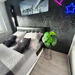 Апартаменты Spoldzielcza 22 Sky Line