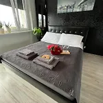 Апартаменты Spoldzielcza 22 Sky Line *