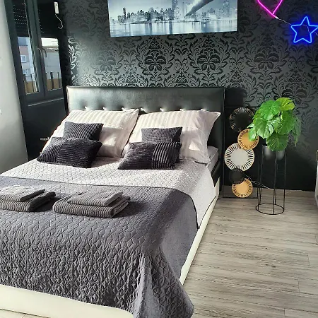 Apartament Spółdzielcza 22 Sky Line *