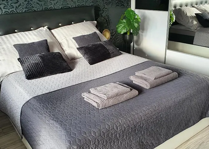 Spoldzielcza 22 Sky Line Apartment Kłodzko