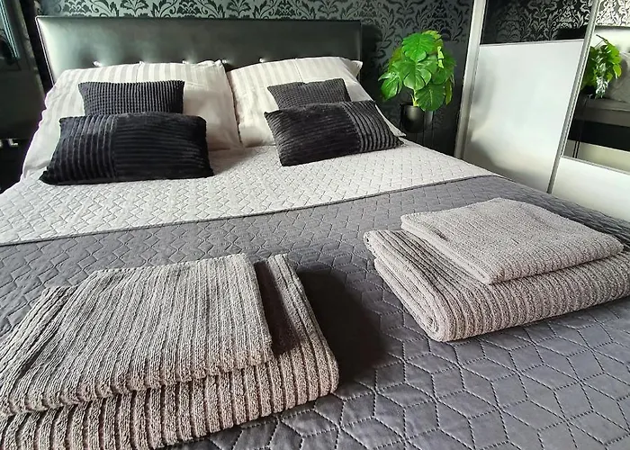 Spoldzielcza 22 Sky Line Apartment *