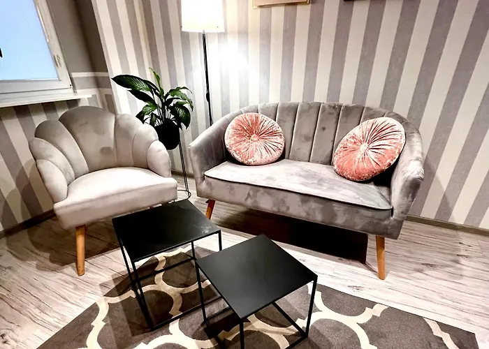 Spoldzielcza 22 Sky Line Apartment