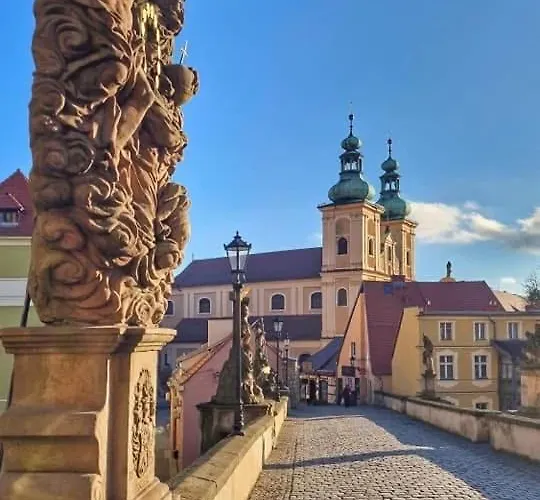 Spoldzielcza 22 Sky Line Apartment