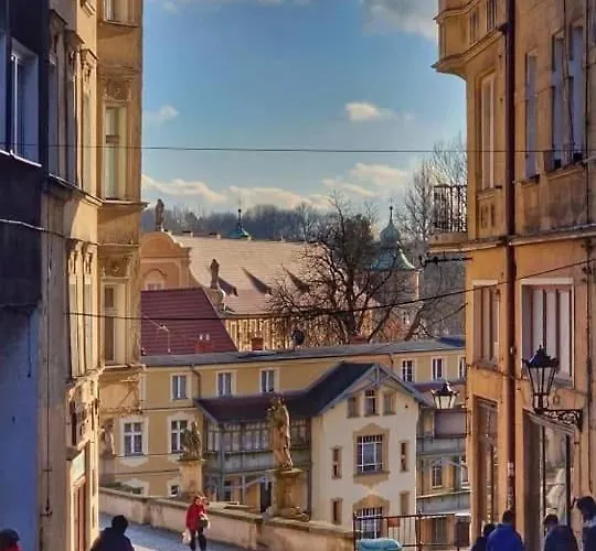 Spoldzielcza 22 Sky Line Apartment